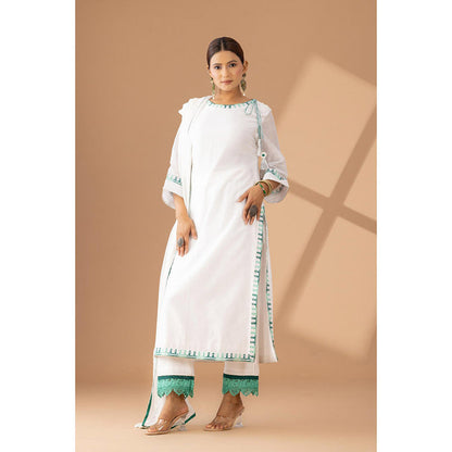 Finethreads by Hina & Nikhat Suruchi Grace Embroidered Silk Kurta Pant with Dupatta (Set of 2)