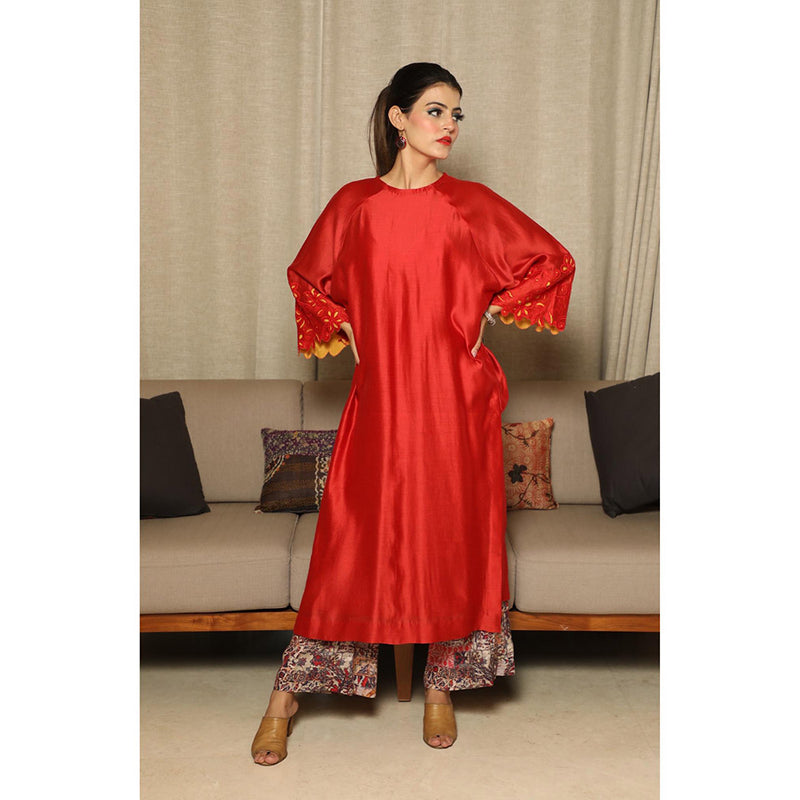 Finethreads by Hina & Nikhat Spinel Statement Daraz Embroidered Chanderi Kurta Pant (Set of 2)