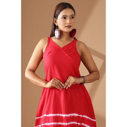 Finethreads by Hina & Nikhat Red Sunburst Chic Dress