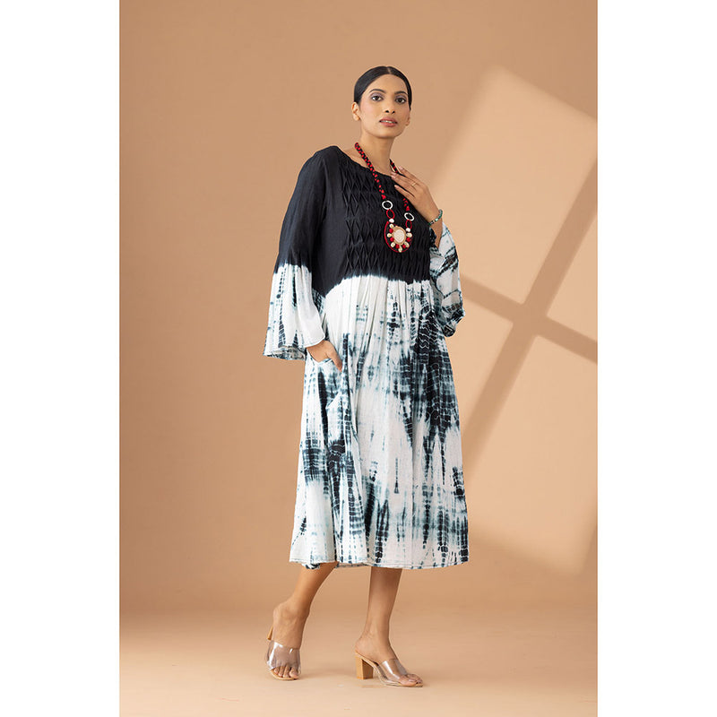 Finethreads by Hina & Nikhat Black Twilight Reverie Flared Dress