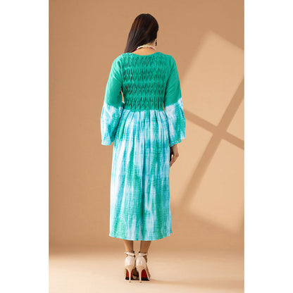 Finethreads by Hina & Nikhat Green Twilight Reverie Flared Dress