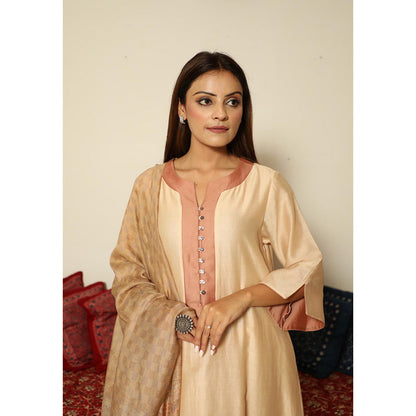 Finethreads by Hina & Nikhat Beige A-Line Chanderi Silk Kurta with Pant and Dupatta