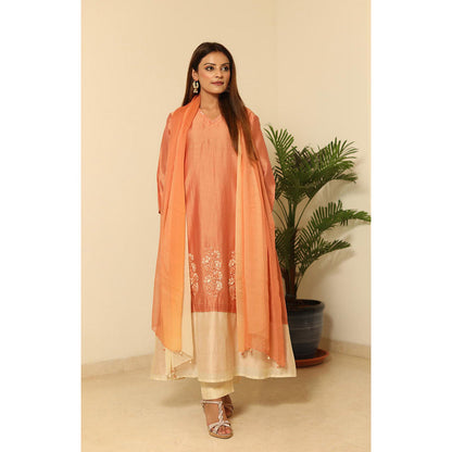 Finethreads by Hina & Nikhat Peach Noor-E-Rung Anarkali with Pant and Dupatta