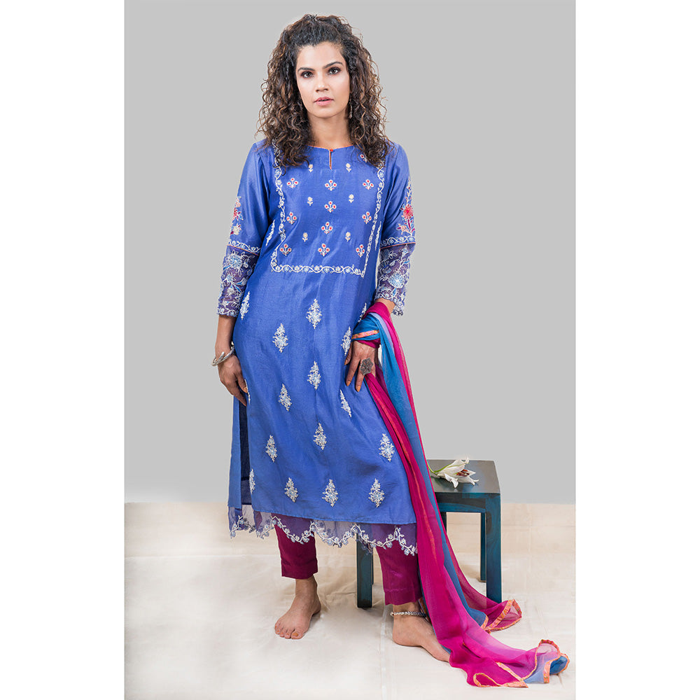 Finethreads by Hina & Nikhat Womens Embroidered Blue Kurta with Pant and Dupatta