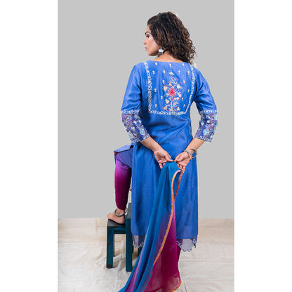 Finethreads by Hina & Nikhat Womens Embroidered Blue Kurta with Pant and Dupatta