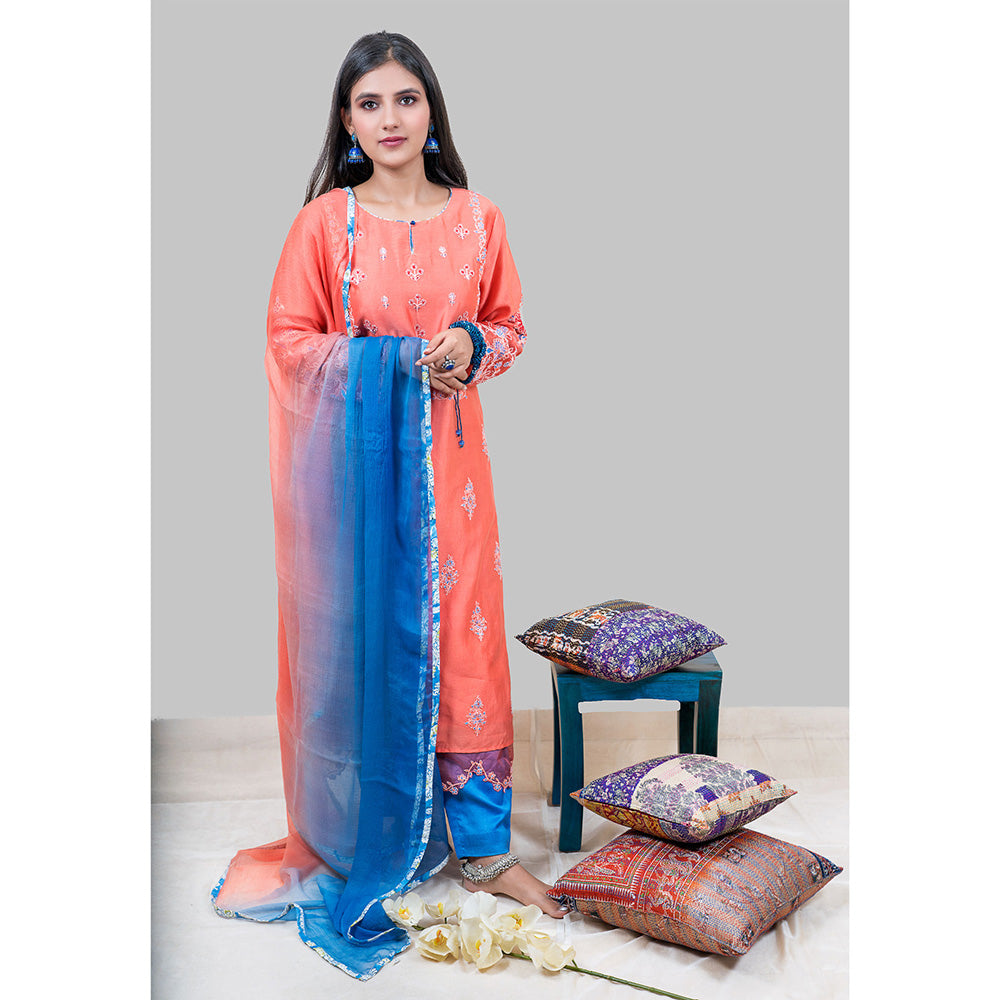 Finethreads by Hina & Nikhat Womens Embroidered Orange Kurta with Pant and Dupatta