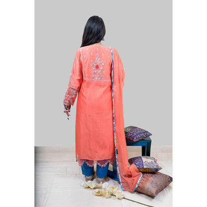 Finethreads by Hina & Nikhat Womens Embroidered Orange Kurta with Pant and Dupatta
