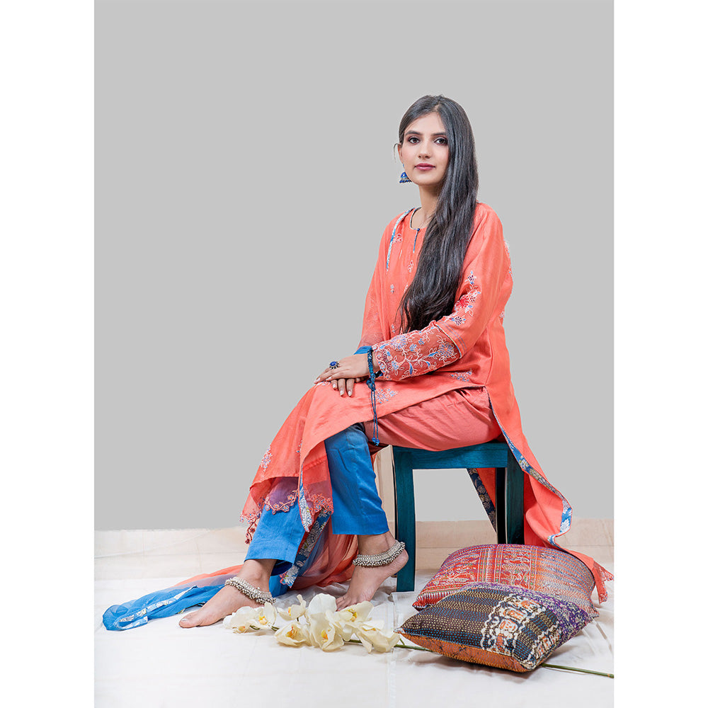 Finethreads by Hina & Nikhat Womens Embroidered Orange Kurta with Pant and Dupatta