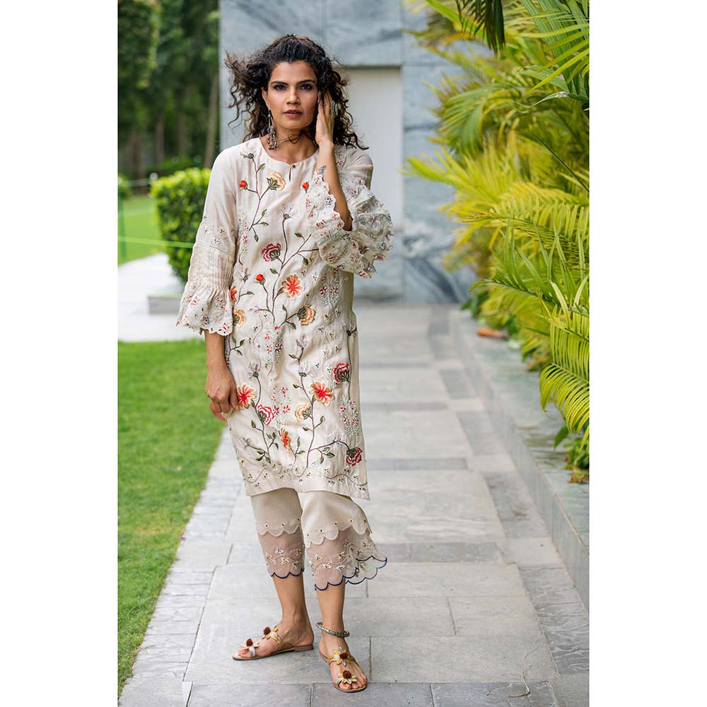 Finethreads by Hina & Nikhat Womens Off White Kurta Pant with and Dupatta and Inner