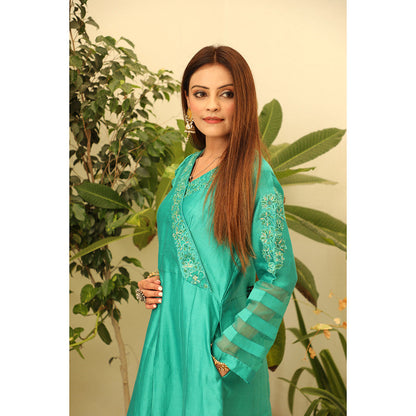 Finethreads by Hina & Nikhat Womens Embroidered Green Angrakha Kurta with Pant and Dupatta