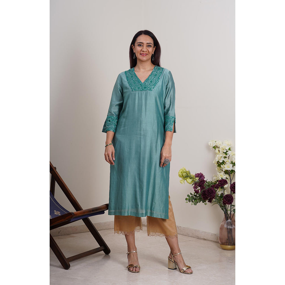 Finethreads by Hina & Nikhat Teal Mehr Kurta with Pant and Dupatta