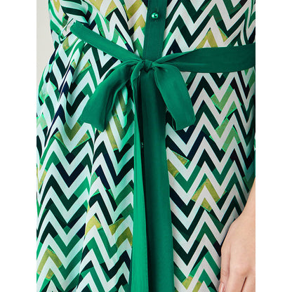 First Resort by Ramola Bachchan Green and White Chevron Dress (Set of 2)