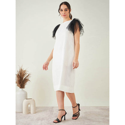 First Resort by Ramola Bachchan Off-White Linen Dress with Black Net Sleeves