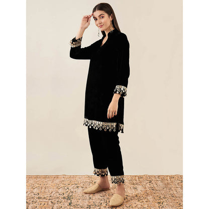 First Resort by Ramola Bachchan Black Silk Velvet Kurta & Straight Pant with Mirror (Set of 2)