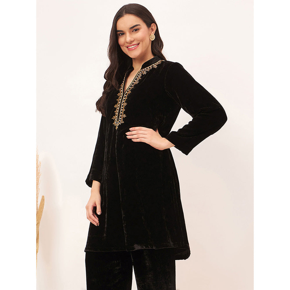 First Resort by Ramola Bachchan Black Hand Embroidered Silk Velvet Kurta