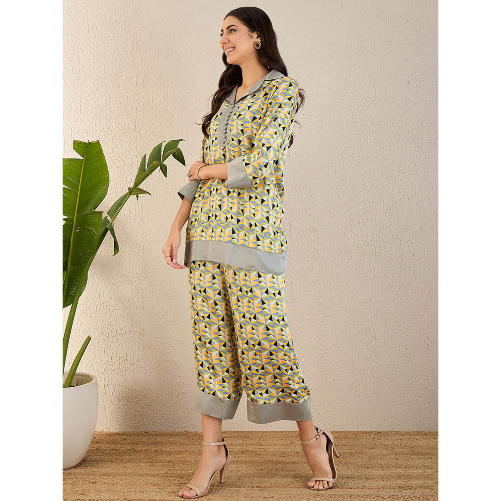 First Resort by Ramola Bachchan Pale Grey & Lemon Geometric Print Co-Ordinate (Set of 2)