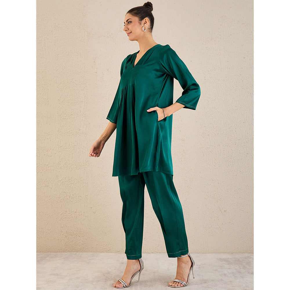 First Resort by Ramola Bachchan Teal Satin Co-Ordinate with Pleats (Set of 2)