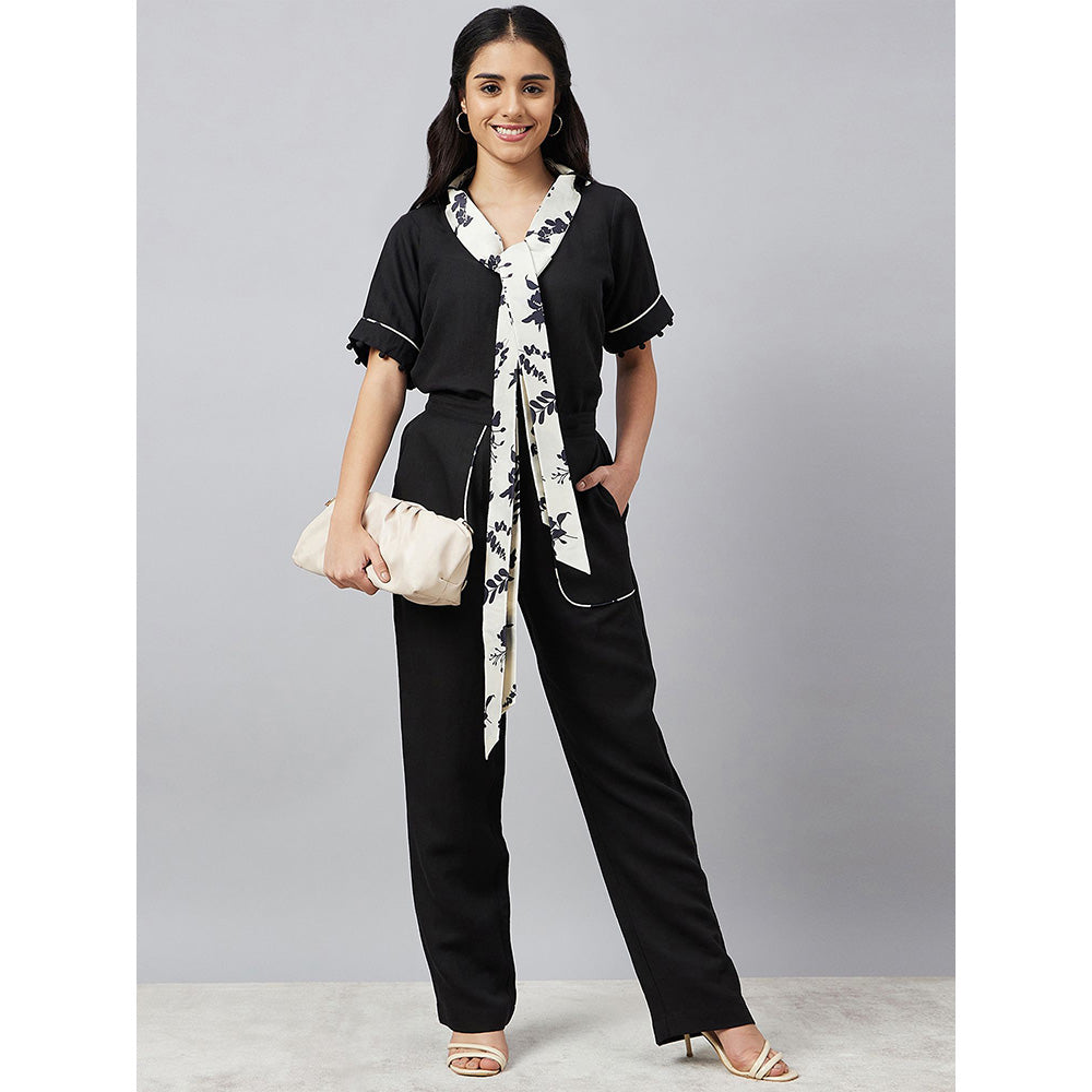First Resort by Ramola Bachchan Black And Ivory Linen Co-Ord (Set of 3)
