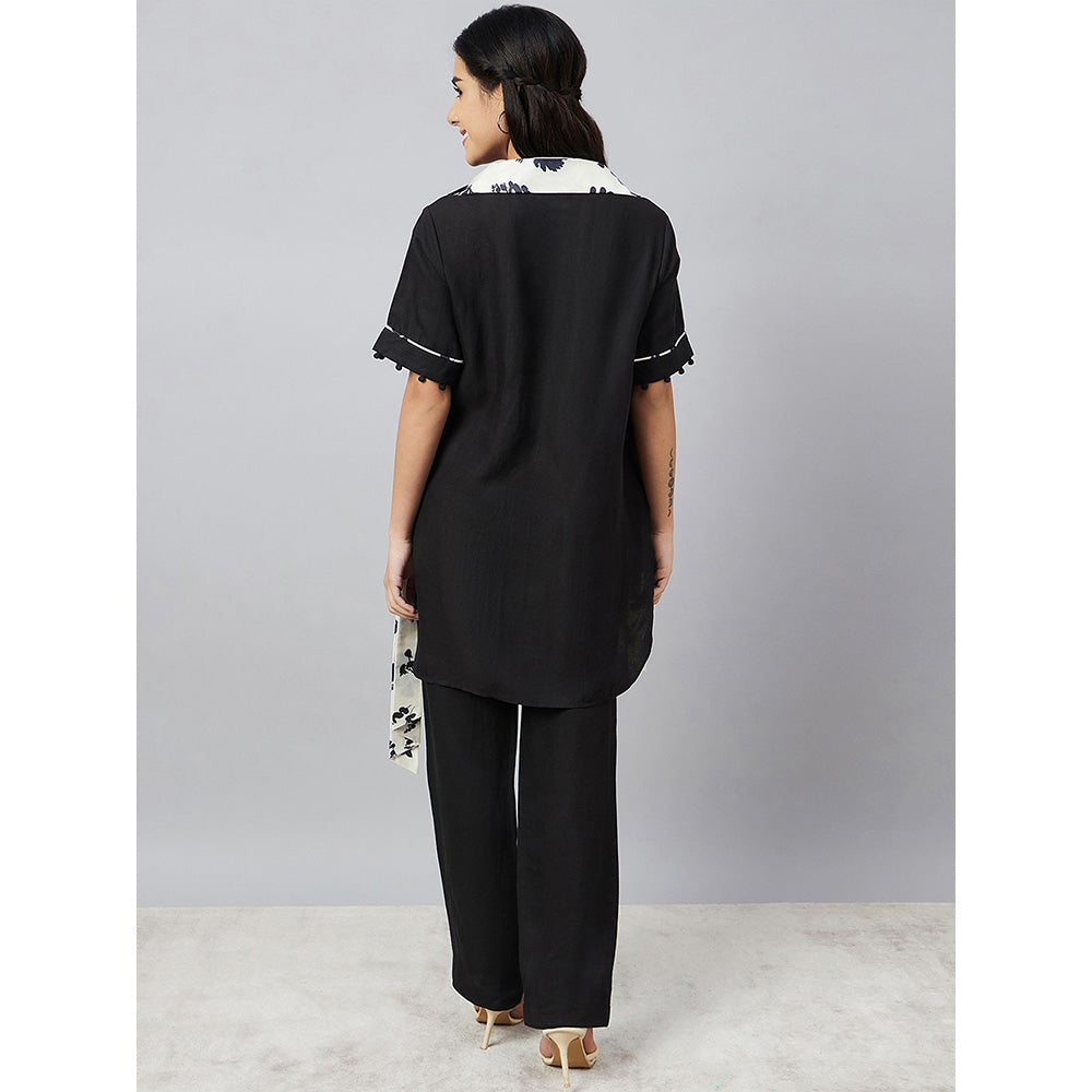 First Resort by Ramola Bachchan Black And Ivory Linen Co-Ord (Set of 3)