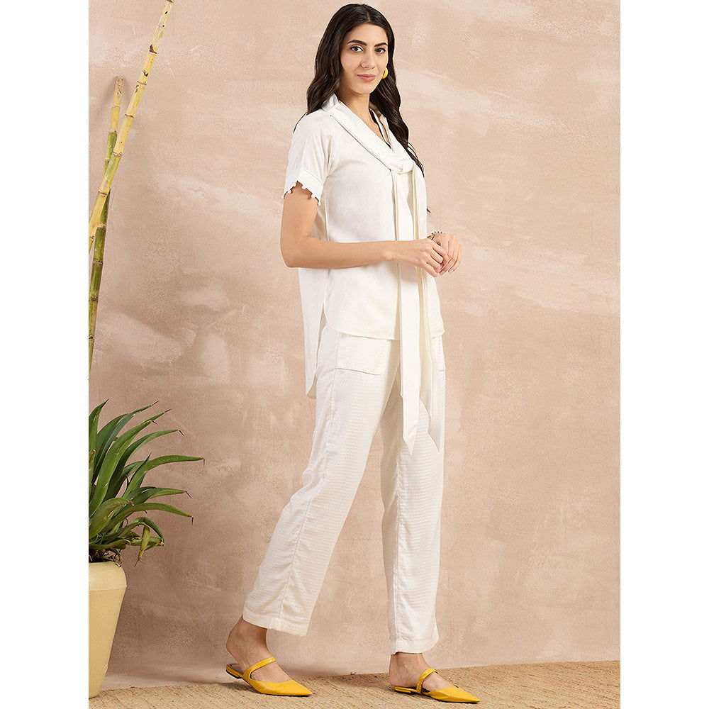 First Resort by Ramola Bachchan White Herringbone Self Design Co-Ord (Set of 3)