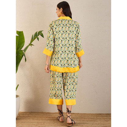 First Resort by Ramola Bachchan Primrose Yellow And Black Geometric Print Co-Ord (Set of 2)