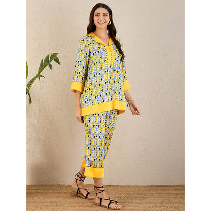 First Resort by Ramola Bachchan Primrose Yellow And Black Geometric Print Co-Ord (Set of 2)