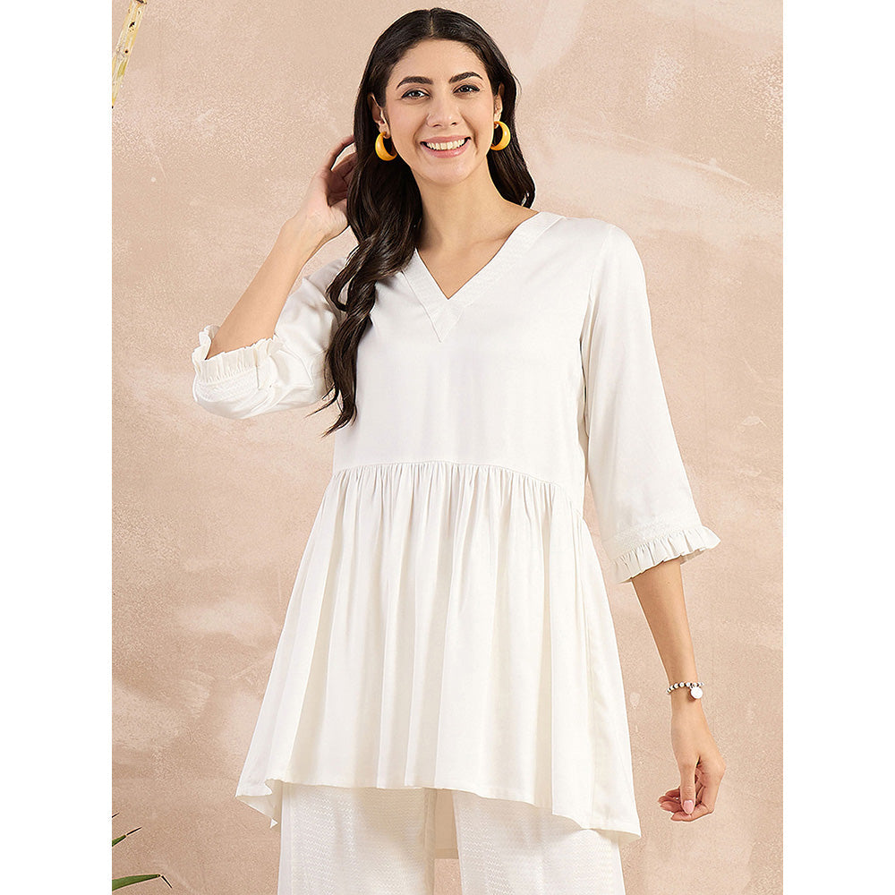 First Resort by Ramola Bachchan White Herringbone V-Neck Peplum Top