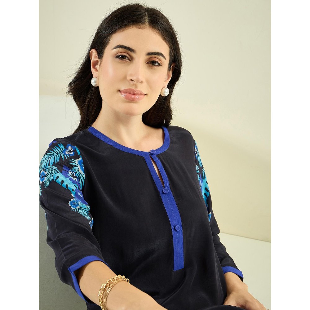 First Resort by Ramola Bachchan Black and Blue Floral Printed Slimline Kaftan Dress