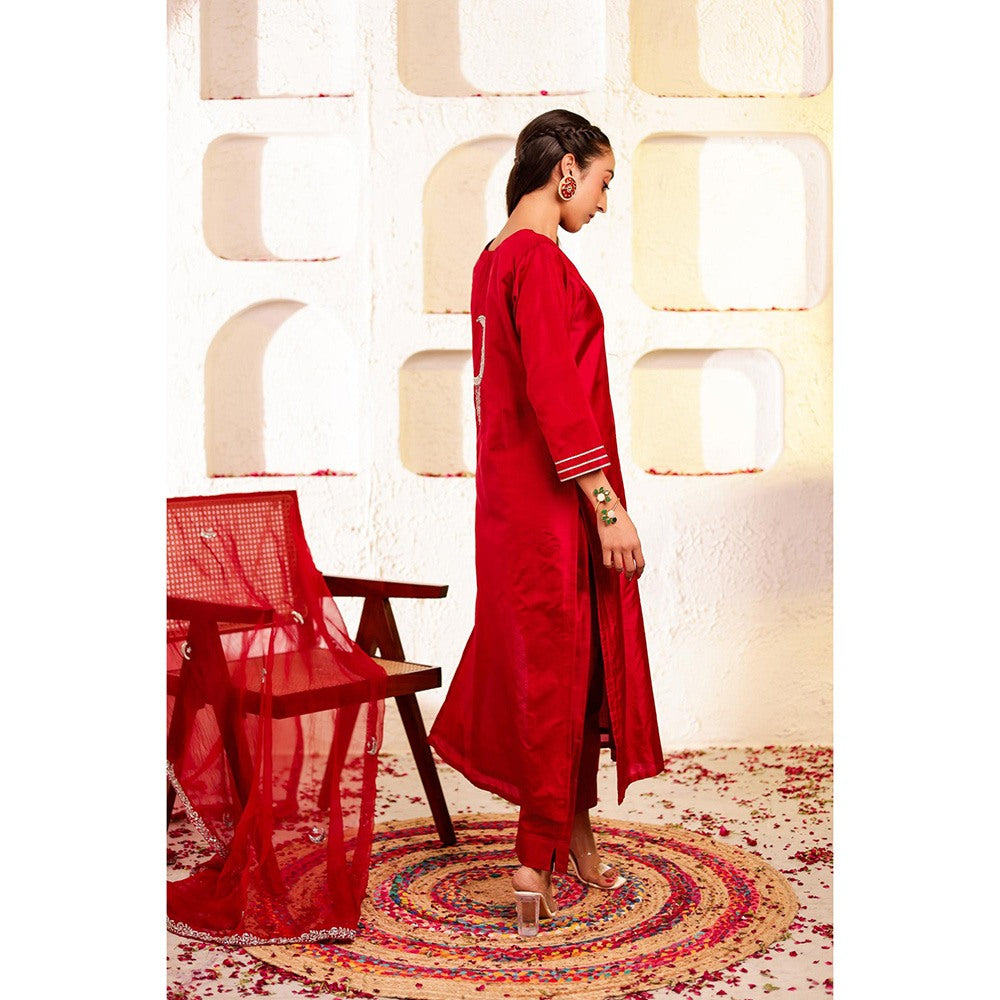Firann By Shaheen Red Kurta and Pant and Dupatta (Set of 3)