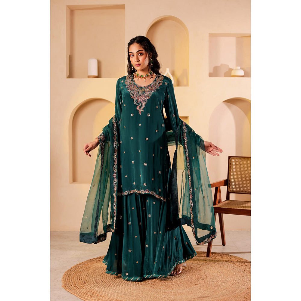 Firann By Shaheen Green Short Kurta with Palazzo and Dupatta (Set of 3)