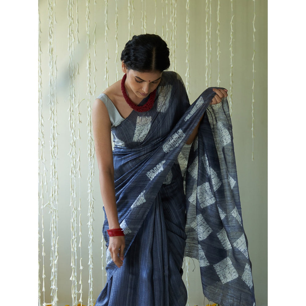 Five Point Five Blue Shibori In Diamond Shape Saree with Unstitched Blouse