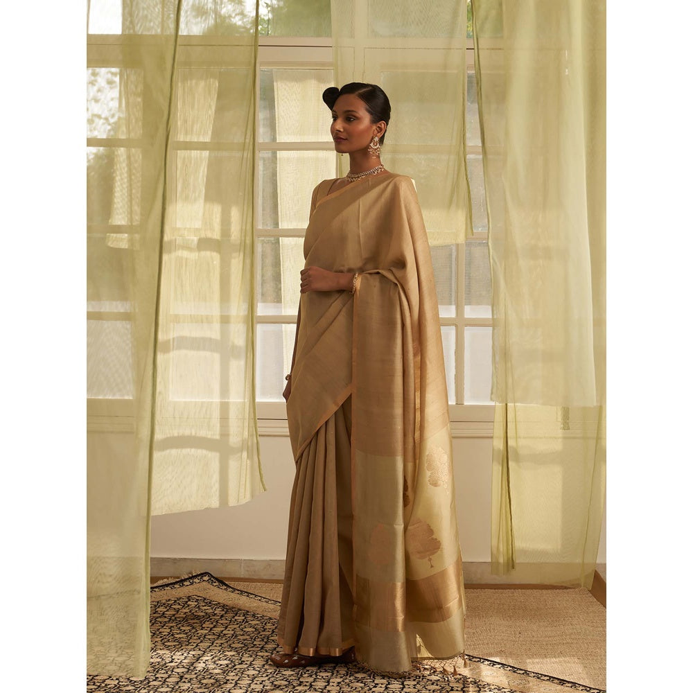 Five Point Five Beige Amoha Saree with Unstitched Blouse