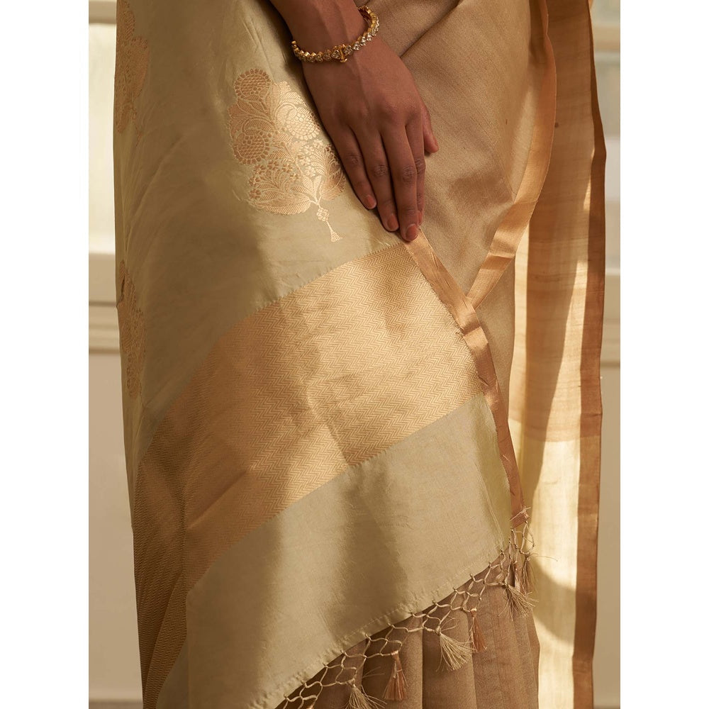 Five Point Five Beige Amoha Saree with Unstitched Blouse