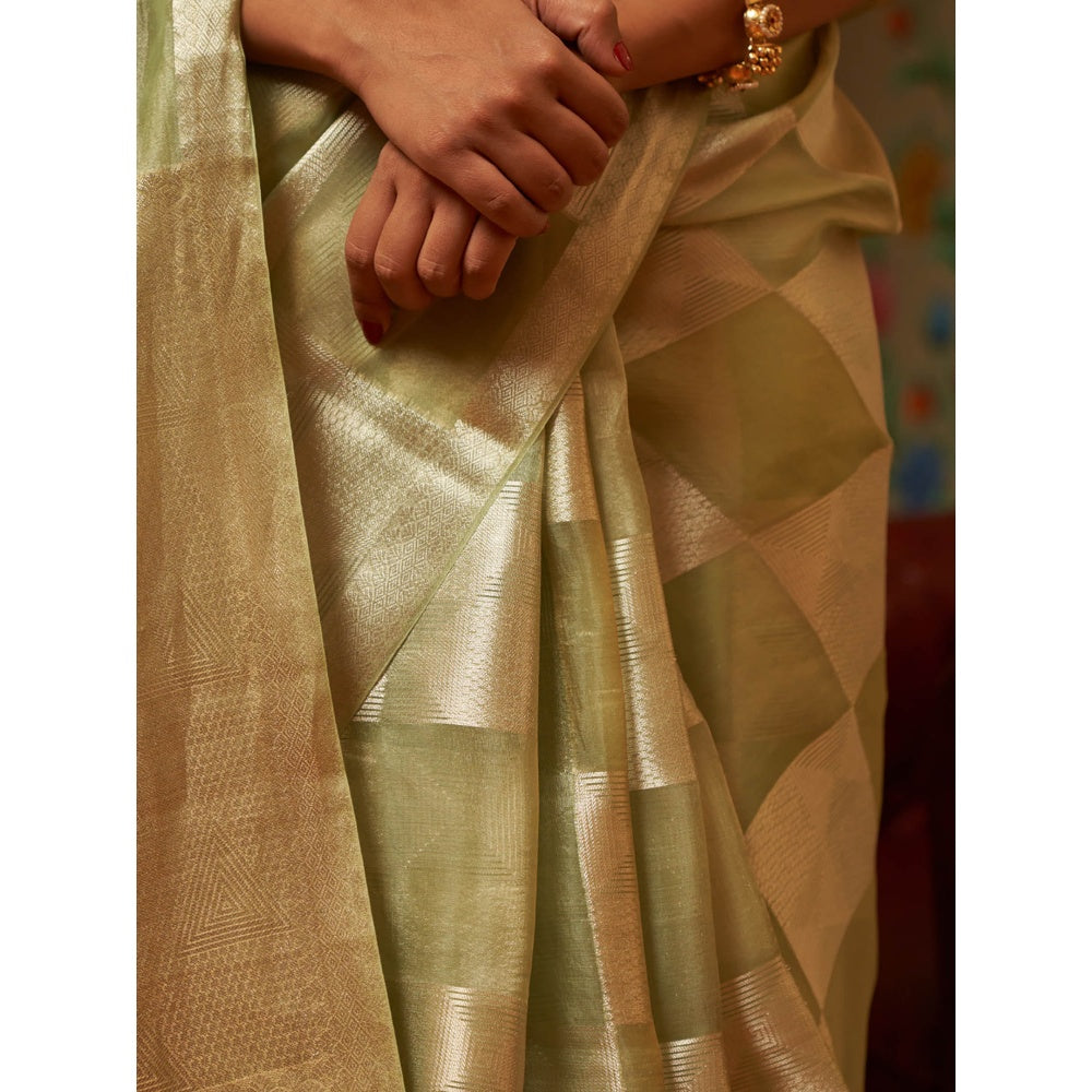 Five Point Five Kalyani Green Saree with Unstitched Blouse