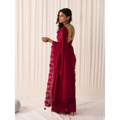 Five Point Five Women's Chameli Maroon Floral Saree with Unstitched Blouse