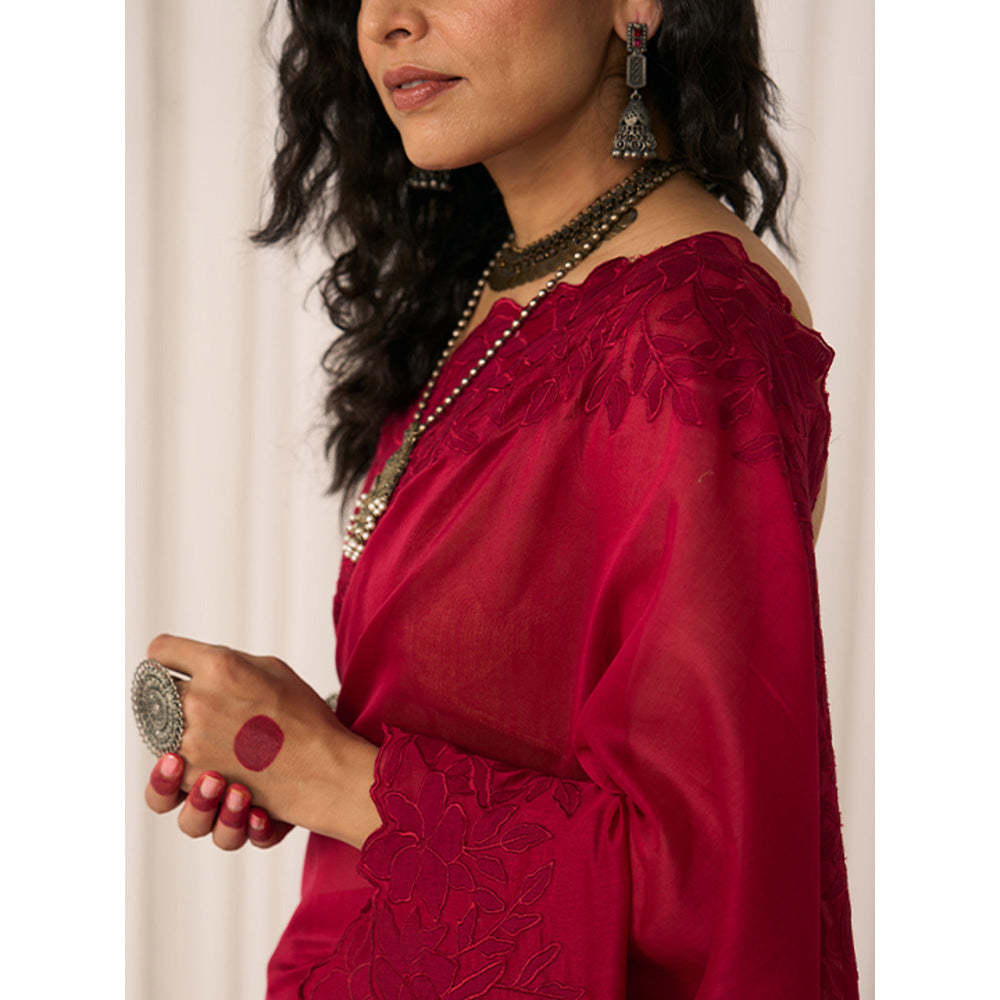 Five Point Five Women's Chameli Maroon Floral Saree with Unstitched Blouse