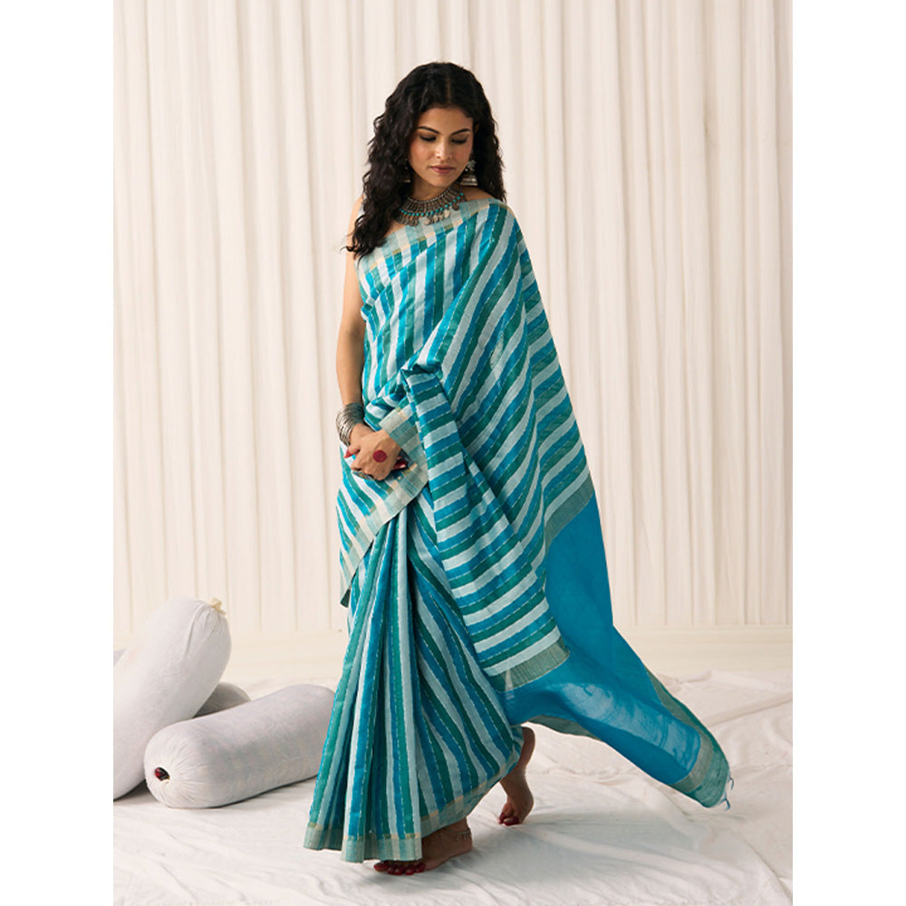 Five Point Five Women's Pankti Turquoise Printed Saree with Unstitched Blouse