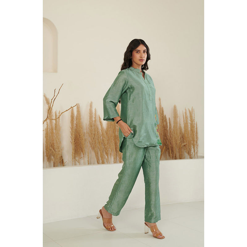 FLAMINGO THE LABEL Era Silk Embroidered Green Top With Pant (Set of 2)