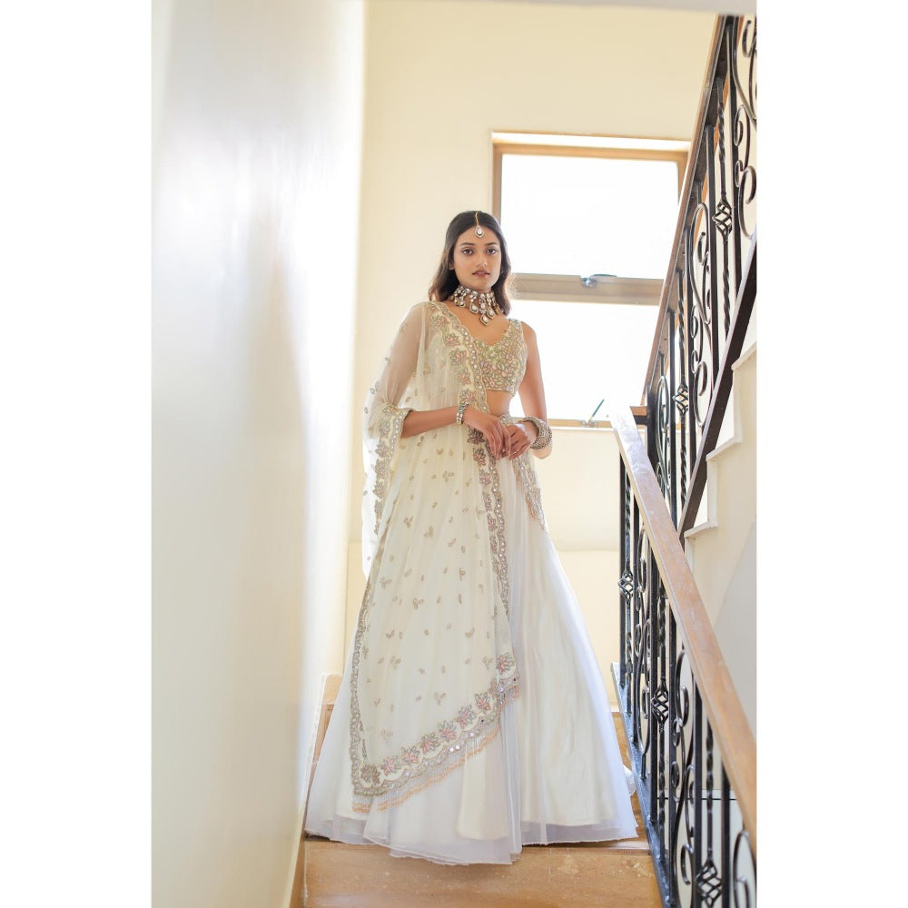 FORAM PATEL Cream Mirror Embroidered Organza Lehenga with Blouse and Dupatta (Set of 3)