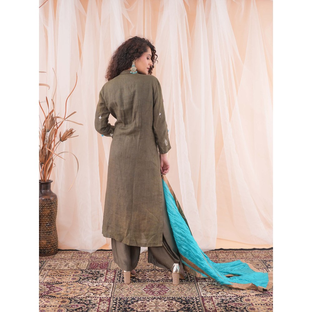 Farha Syed Brown Kurta (Set of 3)