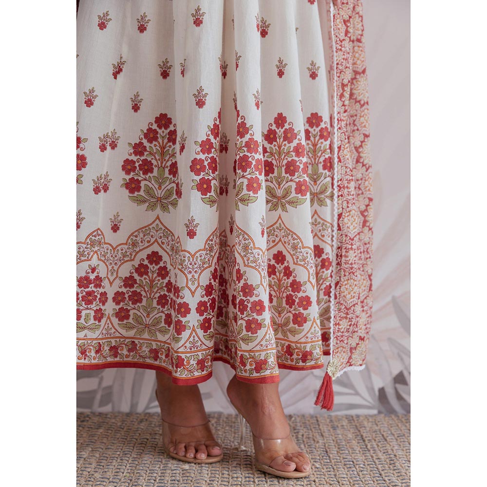 GANGA GRACE Maroon Floral Printed Cotton Anarkali with Dupatta