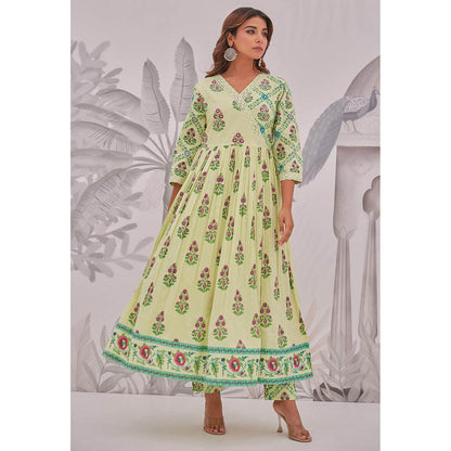 GANGA GRACE Green Floral Printed Cotton Anarkali with Pant and Dupatta