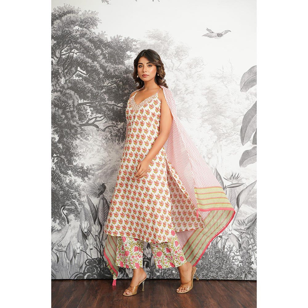 GANGA GRACE White Floral Printed Cotton Kurta with Pant and Dupatta