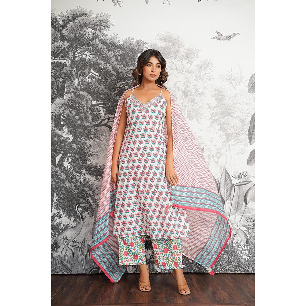 GANGA GRACE White Floral Printed Cotton Kurta with Pant and Dupatta