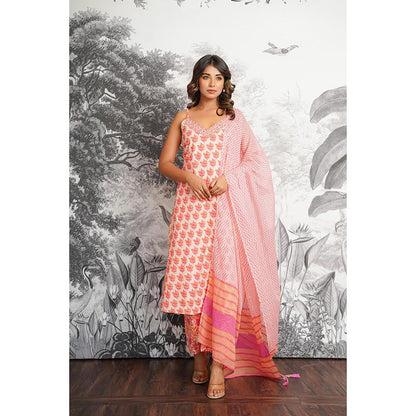 GANGA GRACE Peach Floral Printed Cotton Kurta with Pant and Dupatta