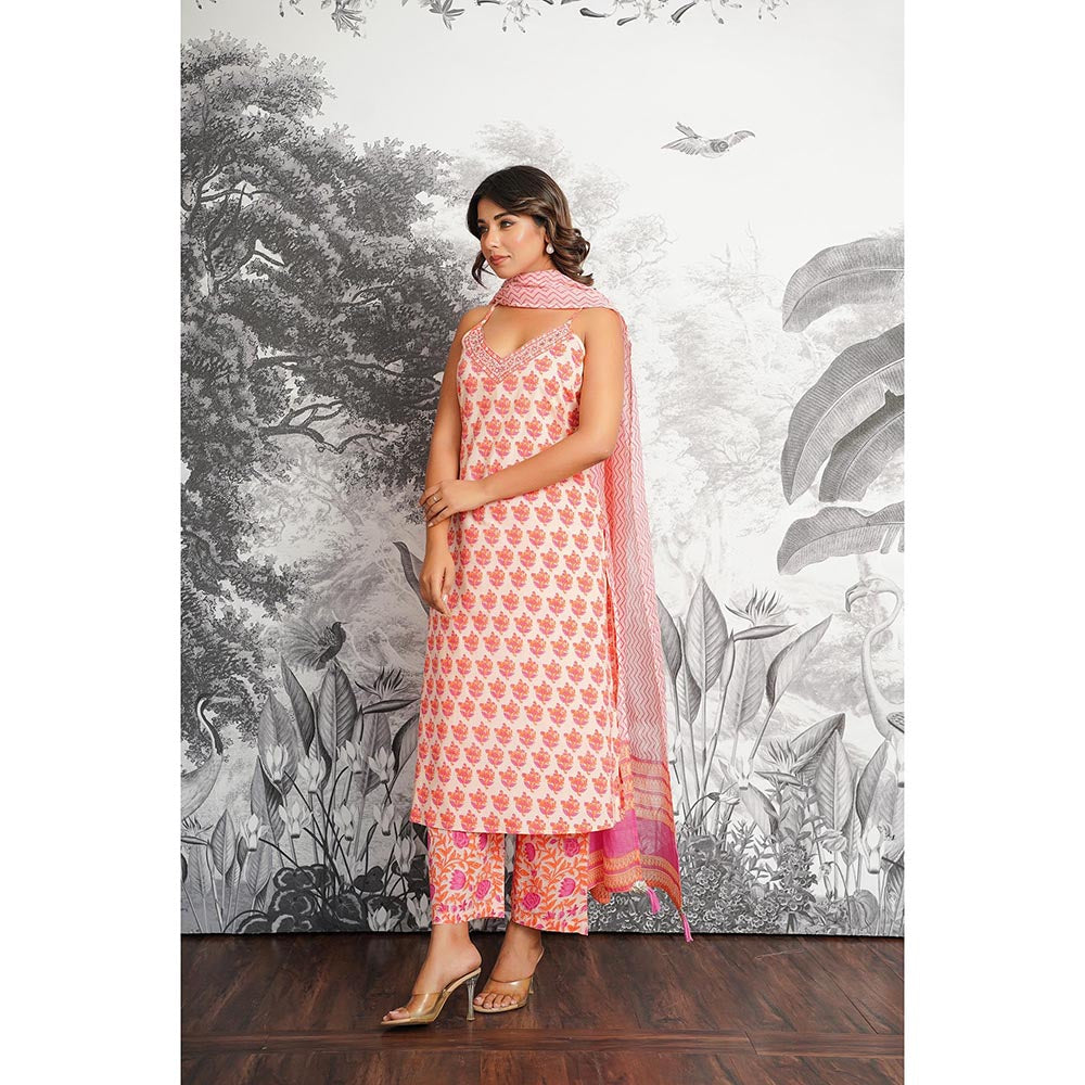 GANGA GRACE Peach Floral Printed Cotton Kurta with Pant and Dupatta