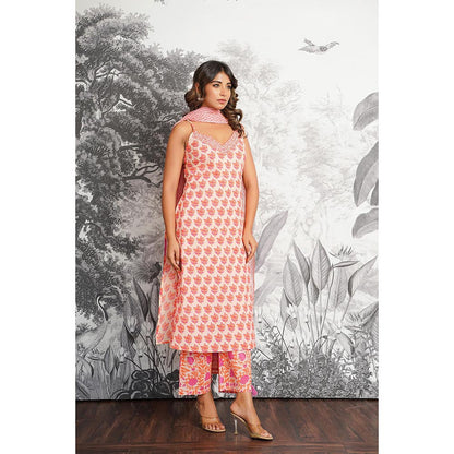 GANGA GRACE Peach Floral Printed Cotton Kurta with Pant and Dupatta