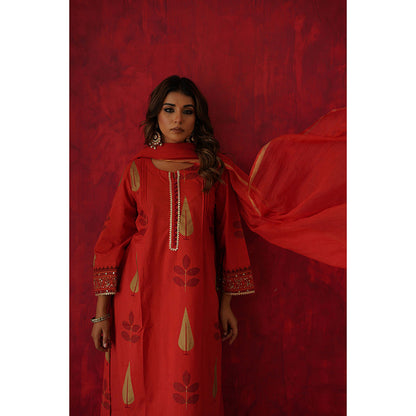 GANGA GRACE Women Cotton Printed Red Kurta with Pant and Dupatta