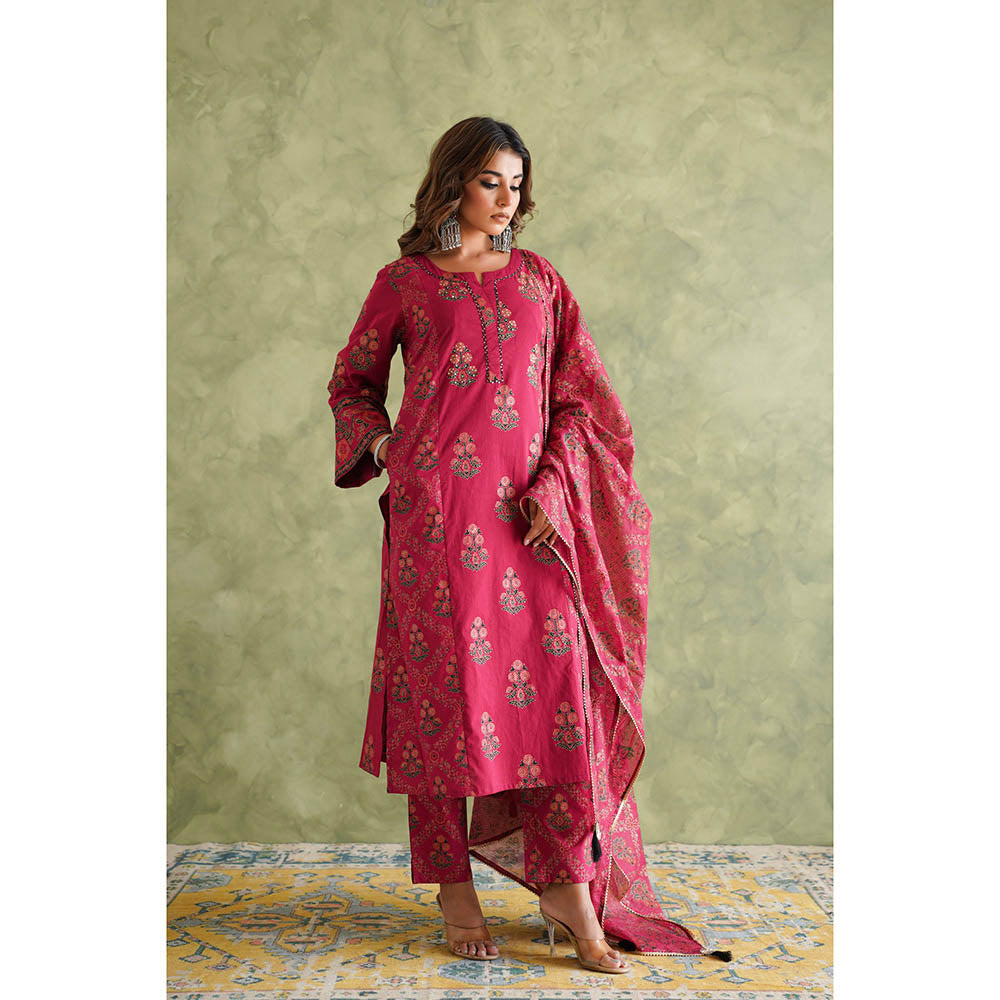 GANGA GRACE Women Cotton Printed Pink Kurta with Pant and Dupatta