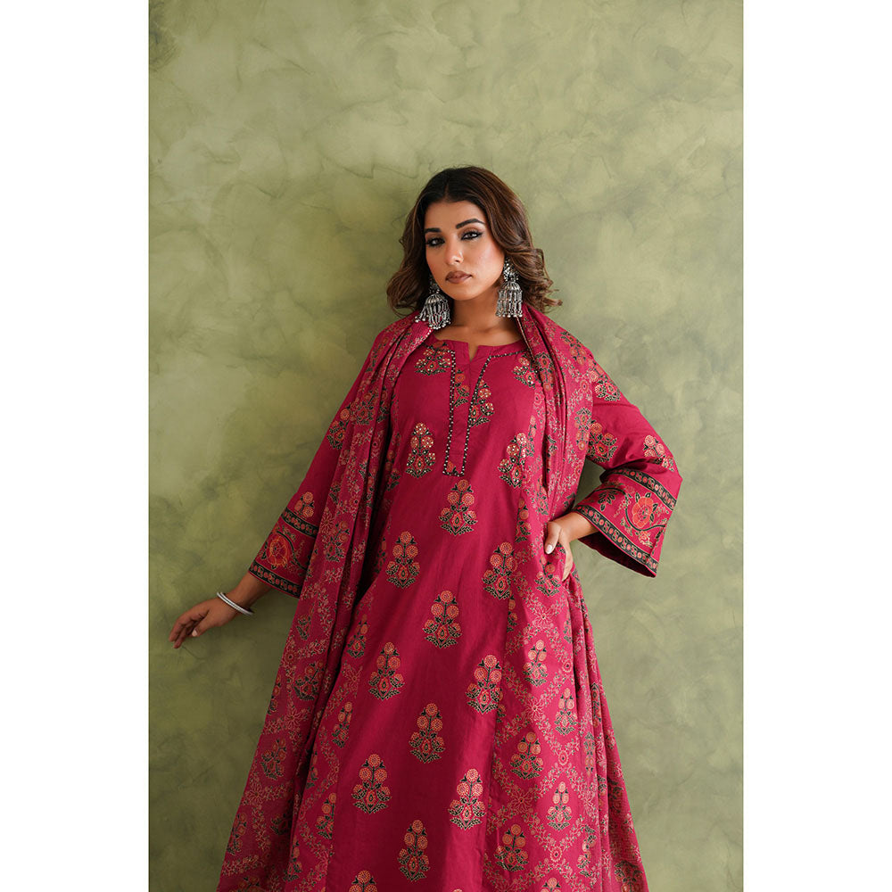 GANGA GRACE Women Cotton Printed Pink Kurta with Pant and Dupatta